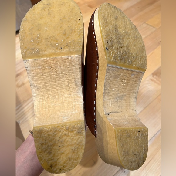 Bryr Clogs Size 38 - Picture 5 of 5